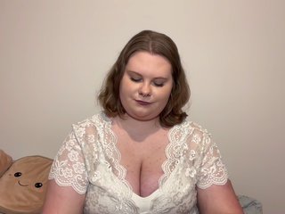 Erotikus videocsevegés BriannaDoll