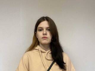 Erotikus videocsevegés BriannaLovia