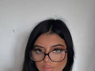 Erotikus videocsevegés BridgitteBia