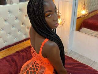 Erotikus videocsevegés britanyfoxxx