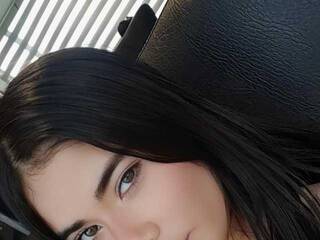 Erotikus videocsevegés Britney-W