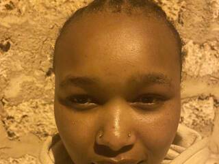 Erotikus videocsevegés Browny-candy