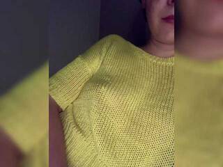 Erotikus videocsevegés MilaMcGarden