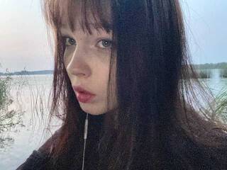 Erotikus videocsevegés Burning-Polarity