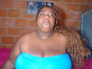 Erotikus videocsevegés bustyboobsxxll