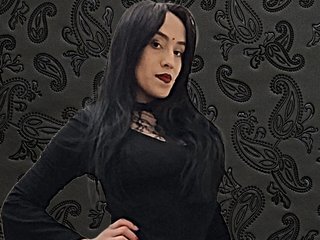 Erotikus videocsevegés BustyVampyre