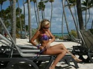 Erotikus videocsevegés button4ik