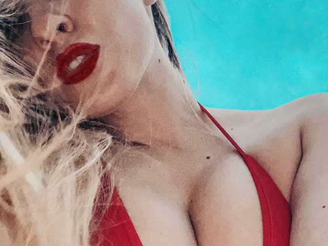 A profil fényképe C-O-C-A-COLA