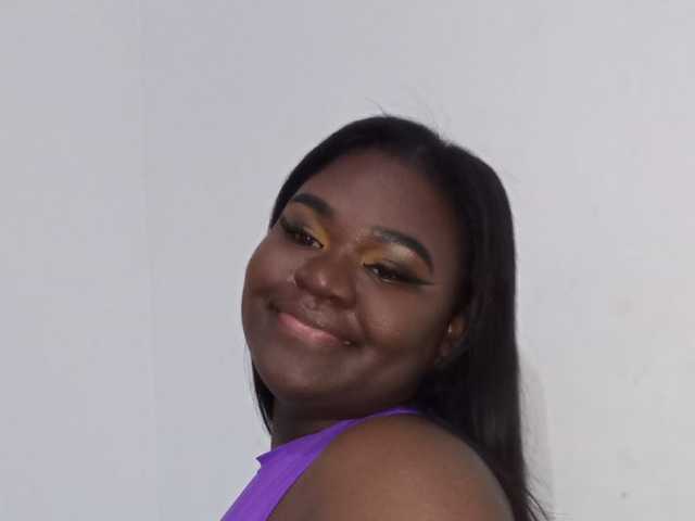 A profil fényképe caliza-laylee