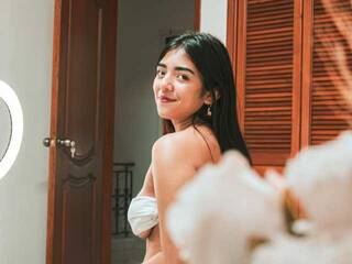 Erotikus videocsevegés Camila18xxx