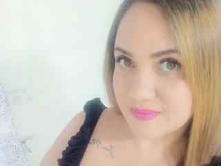 Erotikus videocsevegés camilafox