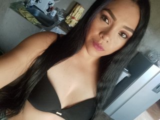Erotikus videocsevegés Camilamonroe
