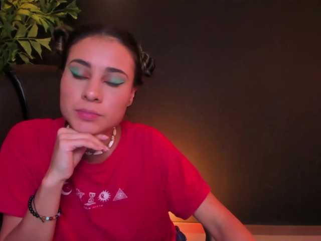 Fényképek CamilaMonroe let me suck your dick, I am really good in that, dildo show + deep Throat at goal 482 ♥