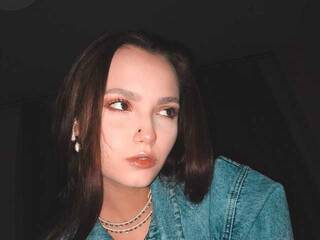 Erotikus videocsevegés Camilla-Dark