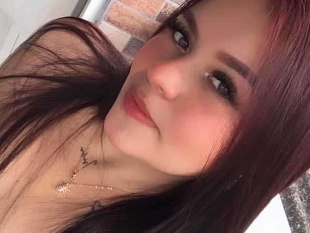 A profil fényképe candy-naughty