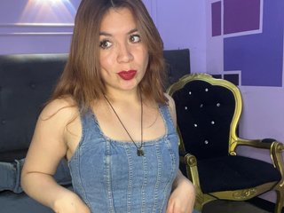 Erotikus videocsevegés CandyBlussh