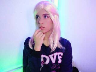 Erotikus videocsevegés candyfeng18