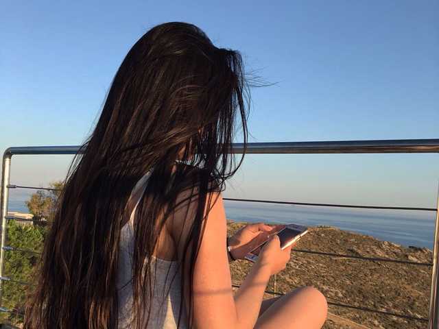 A profil fényképe CarlaWhite