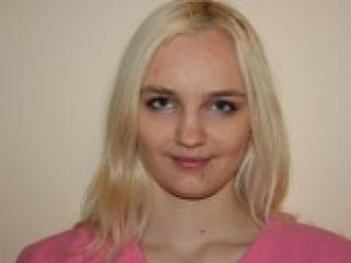 A profil fényképe carletxx