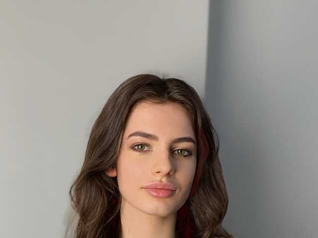A profil fényképe CarliSecret