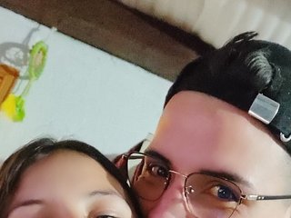 Erotikus videocsevegés CaroAndSebastia