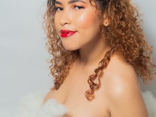 Erotikus videocsevegés carol-cruz