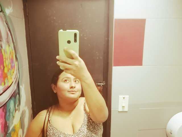 A profil fényképe CAROL-R