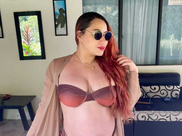 A profil fényképe carolaine94