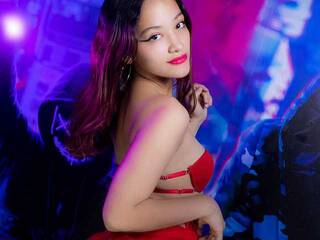 Erotikus videocsevegés CarolinaHot