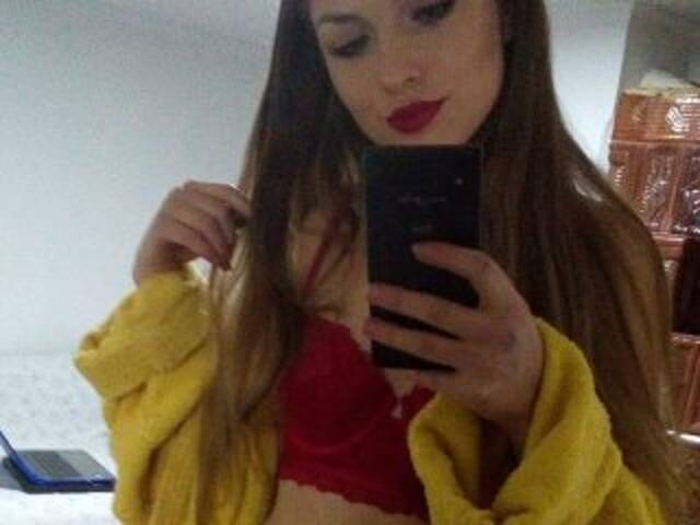 A profil fényképe casey-25