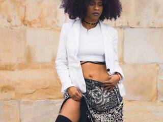 Erotikus videocsevegés Cata420