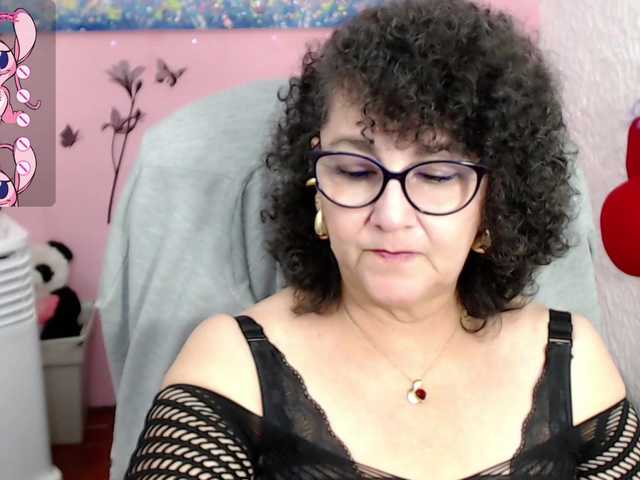 Fényképek cataleya-mom mom horny play bogboobs and squirt for you