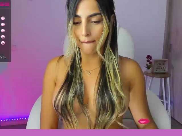 Fényképek CATARUIZ Titty Tuesday!! are you ready to cum for me?
