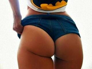 Erotikus videocsevegés catcatcool