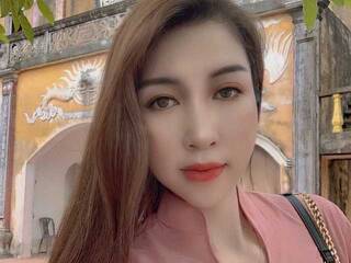 Erotikus videocsevegés Cathina--Love