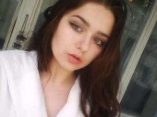 Erotikus videocsevegés catwangmimi