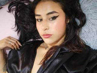 Erotikus videocsevegés Celeste-wish1