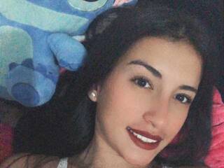 Erotikus videocsevegés CELESTEBON-VC