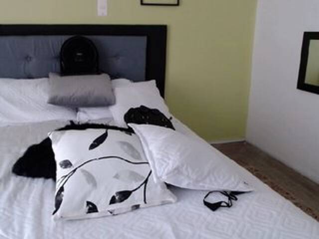 Sugárzási képernyőképek CELESTESPICE