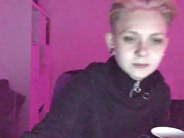 Sugárzási képernyőképek chainmailgirl