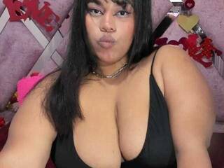 Erotikus videocsevegés Nayara_Hanni