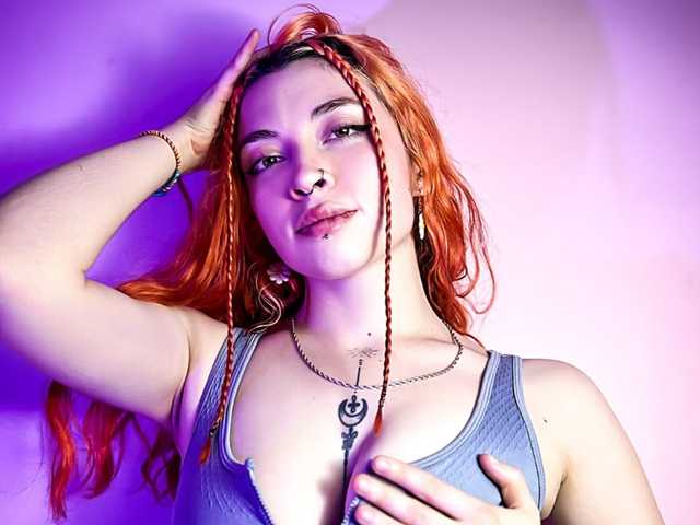 A profil fényképe charick-