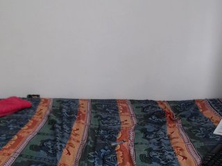 Sugárzási képernyőképek charlizelatin