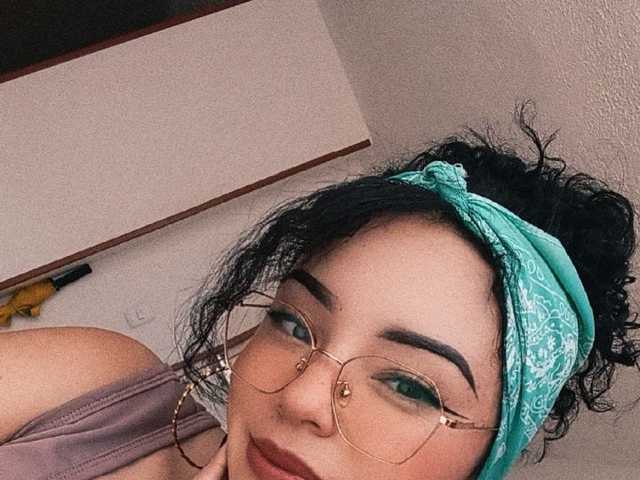 A profil fényképe CharllotteEvanss