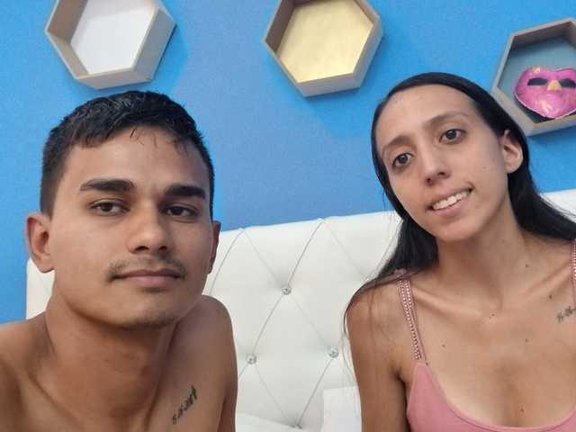A profil fényképe charly-x-emily
