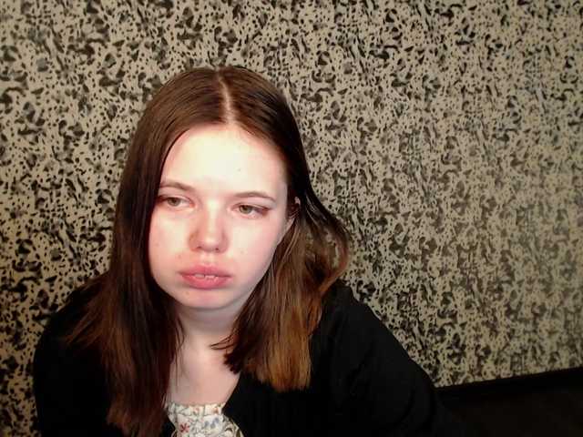 Sugárzási képernyőképek Charming-Mariana