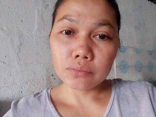 Erotikus videocsevegés Charmingg1