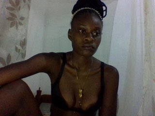 Erotikus videocsevegés charmychassy27