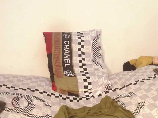 Sugárzási képernyőképek CHEATING-HOUSEWIFE