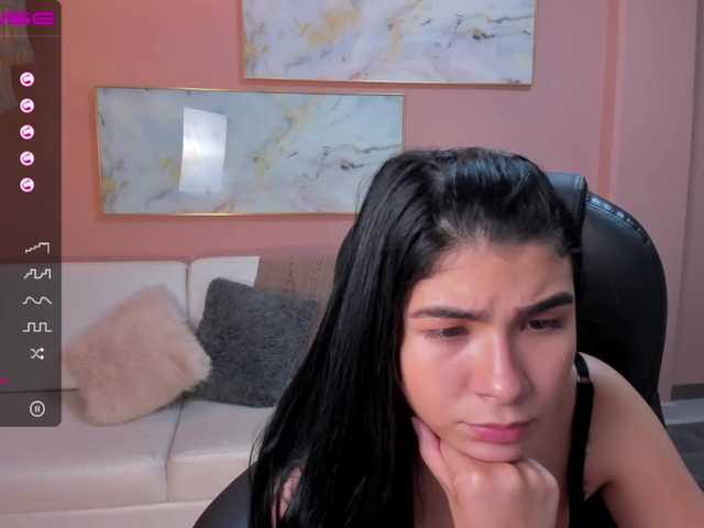 Fényképek ChelseaMills I'm super horny, but I want your fingers to slide between my pussy./fingering 333/cum show 555/Ride dildo 28